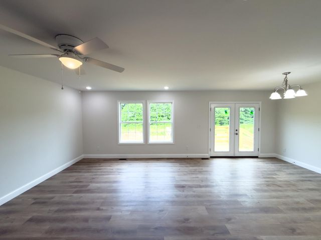 140 Devils Neck Road, Corbin, KY 40701