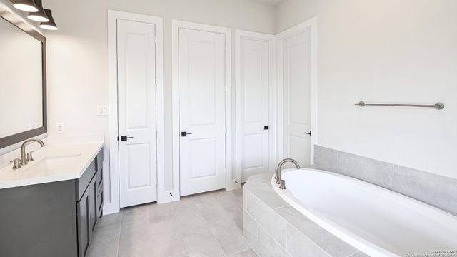 315 Bella Rosa Way, Cibolo, TX 78108