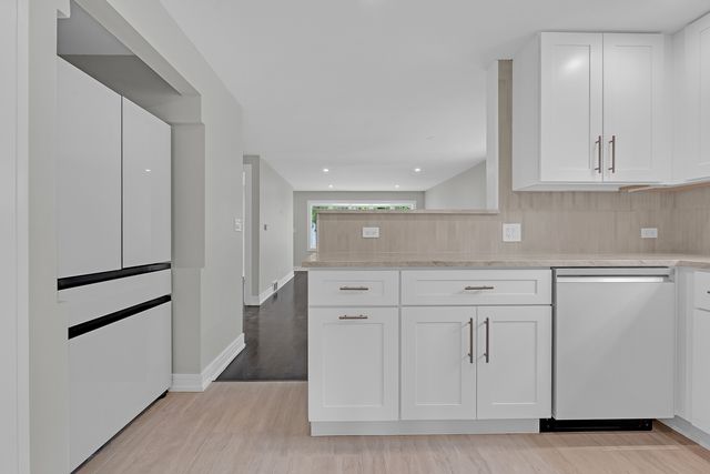 5505 N Nagle Avenue, Chicago, IL 60630