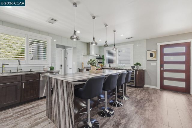 625 Bernal Ave, Sunnyvale, CA 94085