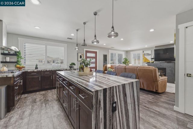 625 Bernal Ave, Sunnyvale, CA 94085