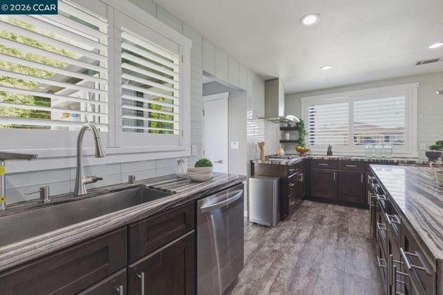 625 Bernal Ave, Sunnyvale, CA 94085