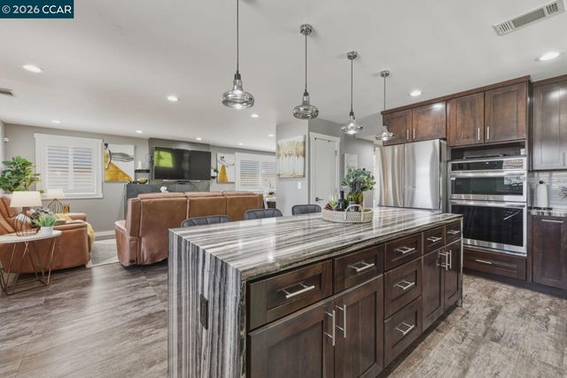 625 Bernal Ave, Sunnyvale, CA 94085