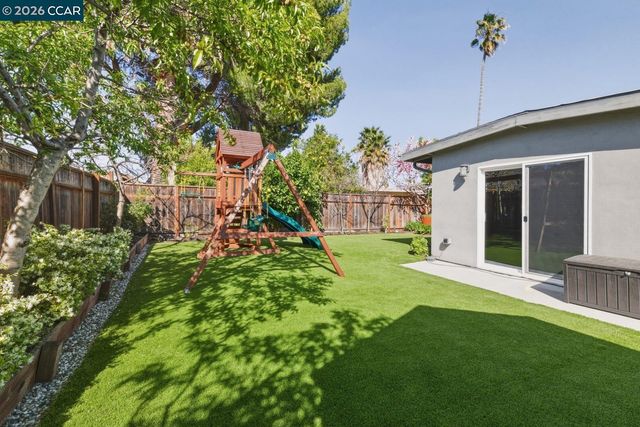 625 Bernal Ave, Sunnyvale, CA 94085