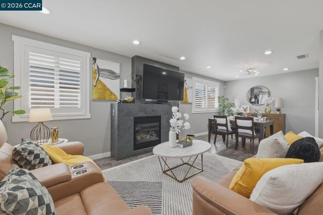 625 Bernal Ave, Sunnyvale, CA 94085