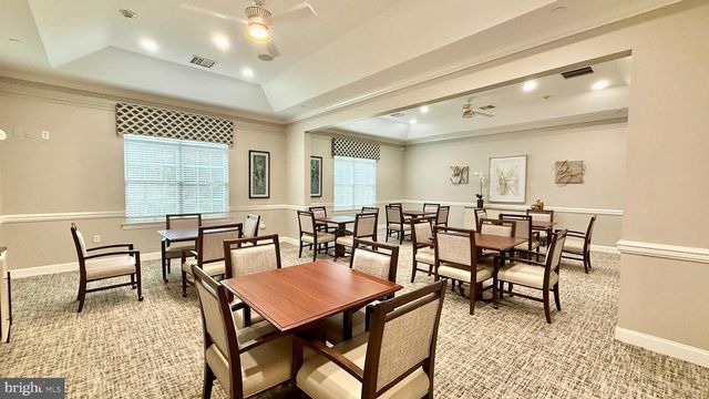 38 INVERNESS DR, Kendall Park, NJ 08824
