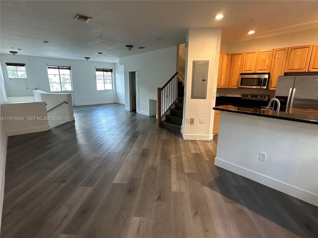 12430 SW 50th St 131, Miramar, FL 33027