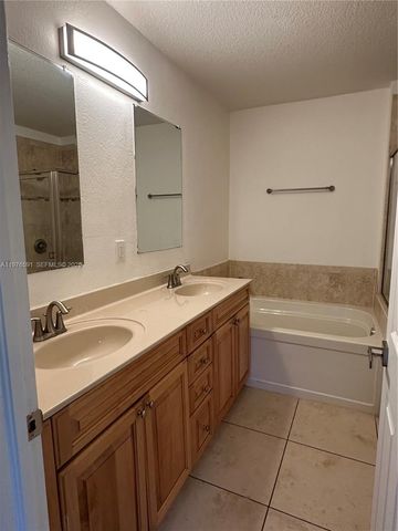 12430 SW 50th St 131, Miramar, FL 33027