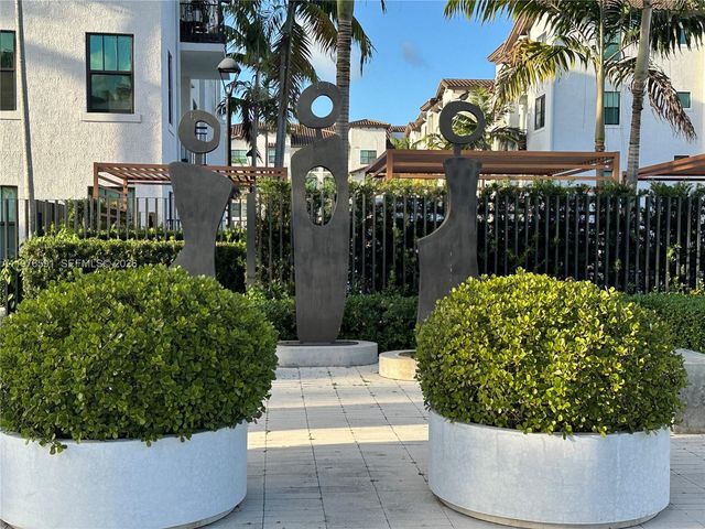 12430 SW 50th St 131, Miramar, FL 33027