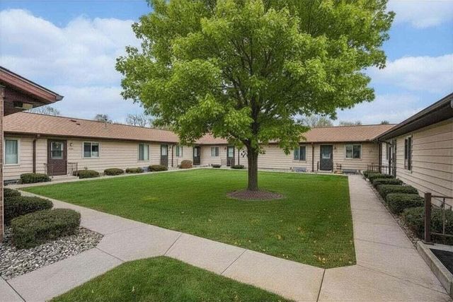 4772 Weston Avenue, Kalamazoo, MI 49006
