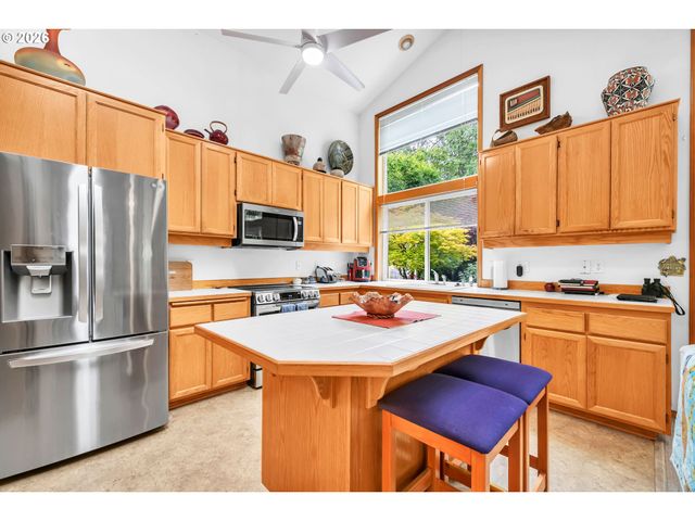 3959 EDDYSTONE Pl, Eugene, OR 97404