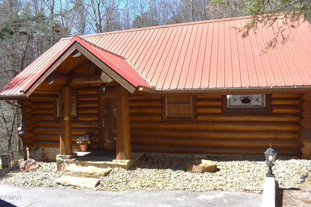 2910 Piney Ridge Way, Sevierville, TN 37862