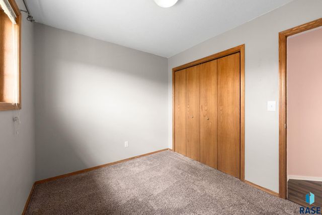 7825 W Stoney Creek St Street, Sioux Falls, SD 57106