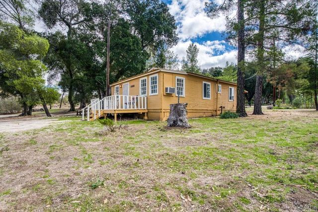 1088 Shasta Way, Boulevard, CA 91905