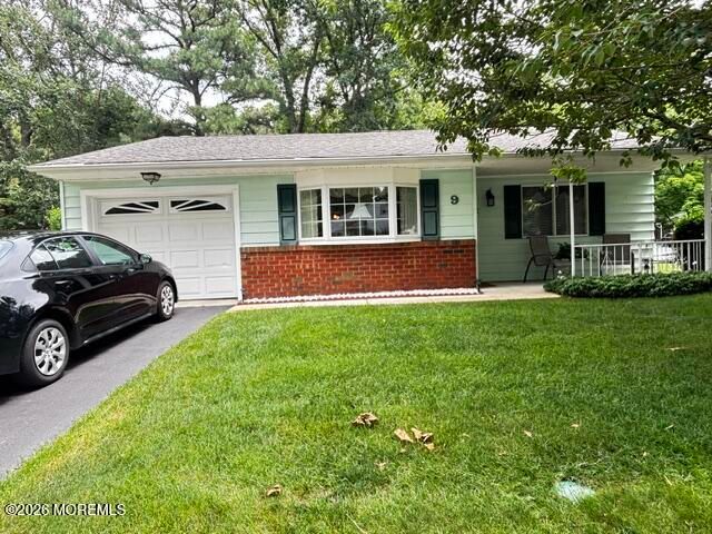 9 Louisiana Way, Whiting, NJ 08759