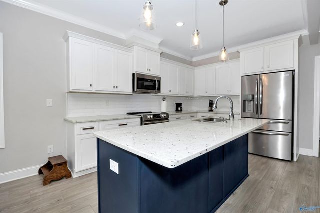 613 Walt Campbell Road, Hazel Green, AL 35750