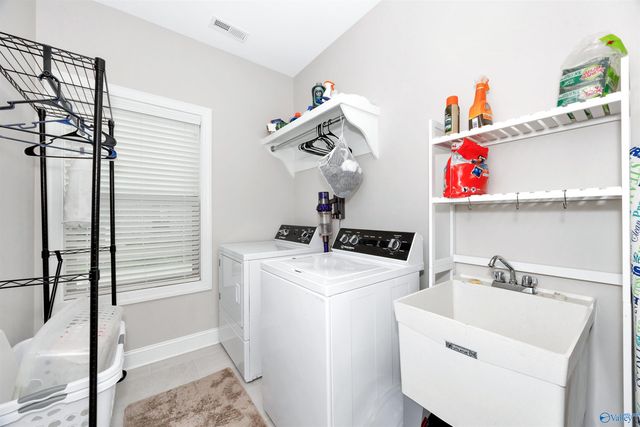 613 Walt Campbell Road, Hazel Green, AL 35750