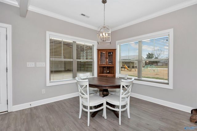 613 Walt Campbell Road, Hazel Green, AL 35750