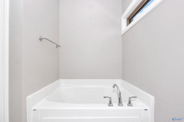 613 Walt Campbell Road, Hazel Green, AL 35750