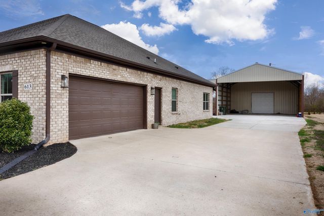 613 Walt Campbell Road, Hazel Green, AL 35750