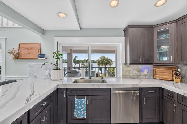 503 JOHNS PASS AVENUE, Madeira Beach, FL 33708