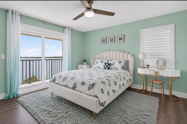 503 JOHNS PASS AVENUE, Madeira Beach, FL 33708