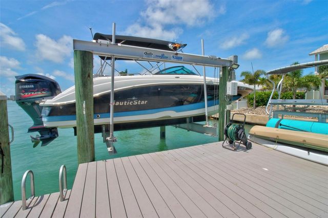 503 JOHNS PASS AVENUE, Madeira Beach, FL 33708