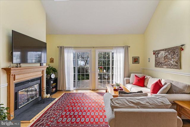 11 BRAXTON CT, Hightstown, NJ 08520