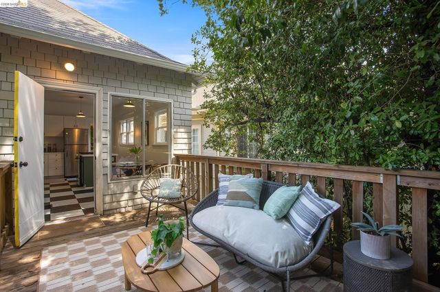 455 36Th St, Oakland, CA 94609
