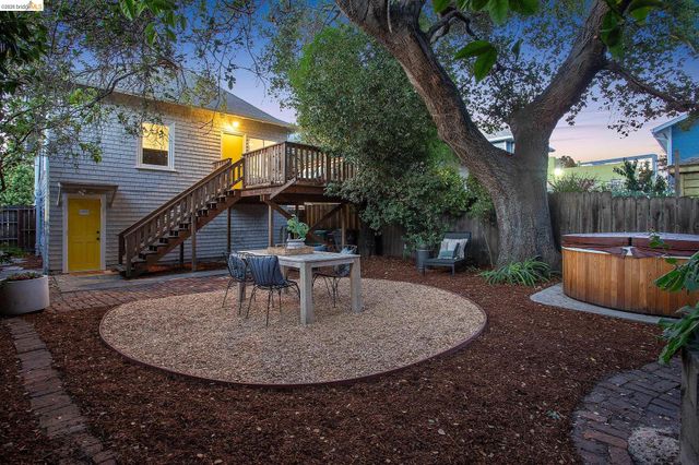 455 36Th St, Oakland, CA 94609
