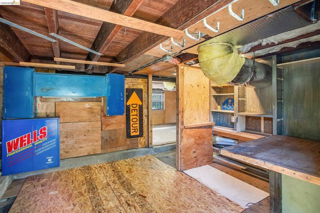 455 36Th St, Oakland, CA 94609