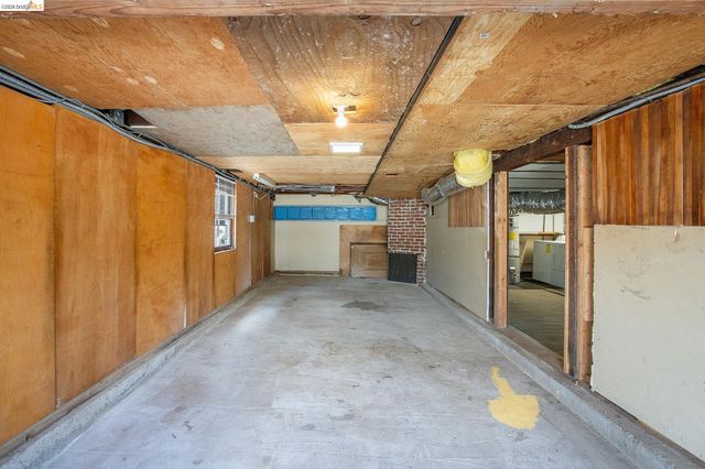 455 36Th St, Oakland, CA 94609
