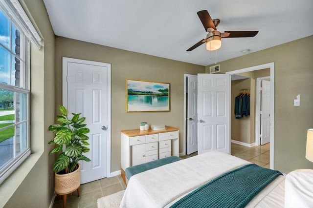 770 Memorial Mews Street A, Houston, TX 77079