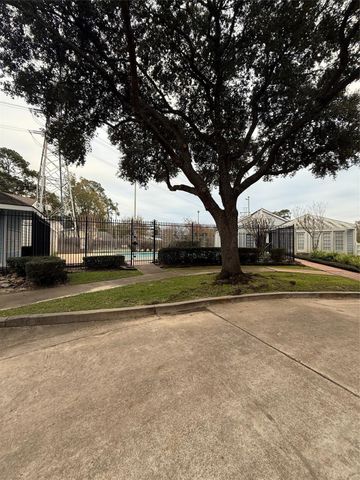 770 Memorial Mews Street A, Houston, TX 77079