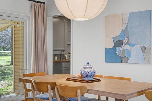 1619 E Terry Drive, Fayetteville, AR 72703