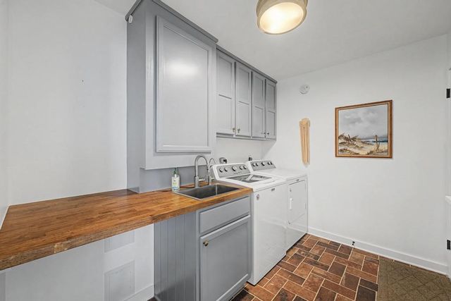 1619 E Terry Drive, Fayetteville, AR 72703