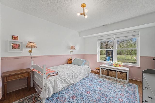 1619 E Terry Drive, Fayetteville, AR 72703