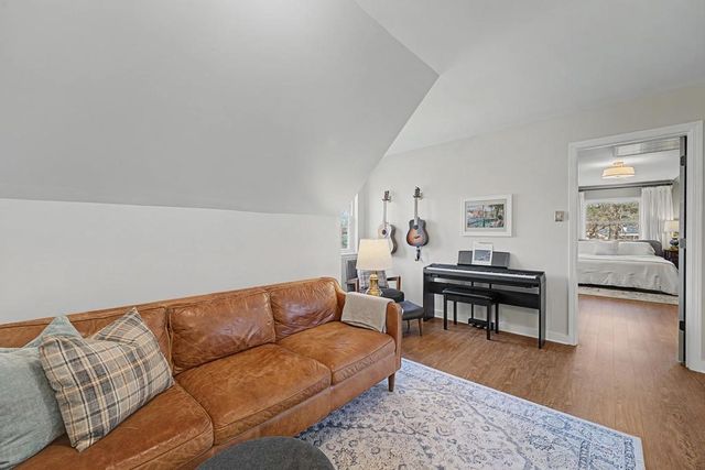 1619 E Terry Drive, Fayetteville, AR 72703