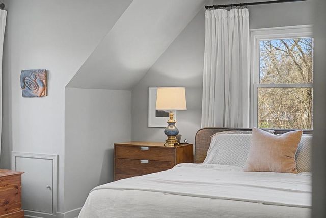 1619 E Terry Drive, Fayetteville, AR 72703