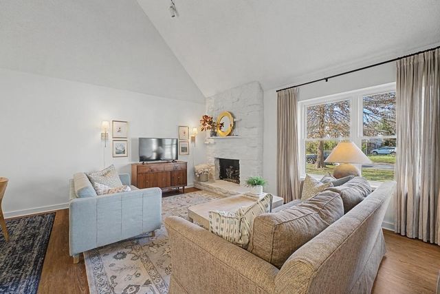 1619 E Terry Drive, Fayetteville, AR 72703