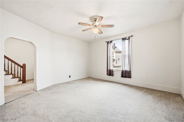 218 S Lincoln Avenue, Lisbon, OH 44432