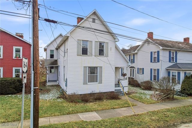 218 S Lincoln Avenue, Lisbon, OH 44432