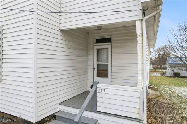 218 S Lincoln Avenue, Lisbon, OH 44432