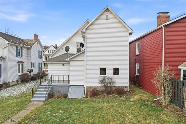 218 S Lincoln Avenue, Lisbon, OH 44432