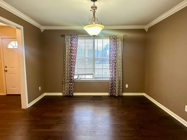 3566 142 HWY, Selmer, TN 38375