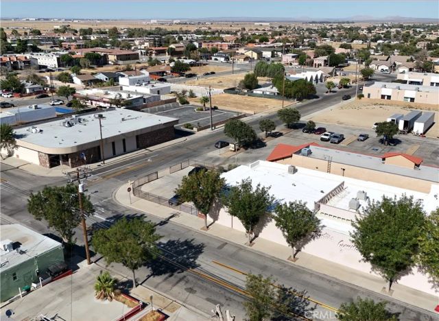 925 E Avenue Q6, Palmdale, CA 93550