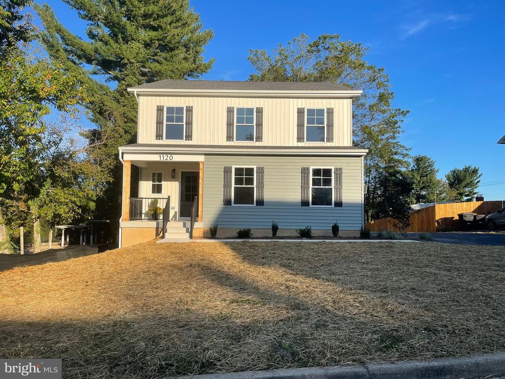 1120 LITCHFIELD RD, Baltimore, MD 21239