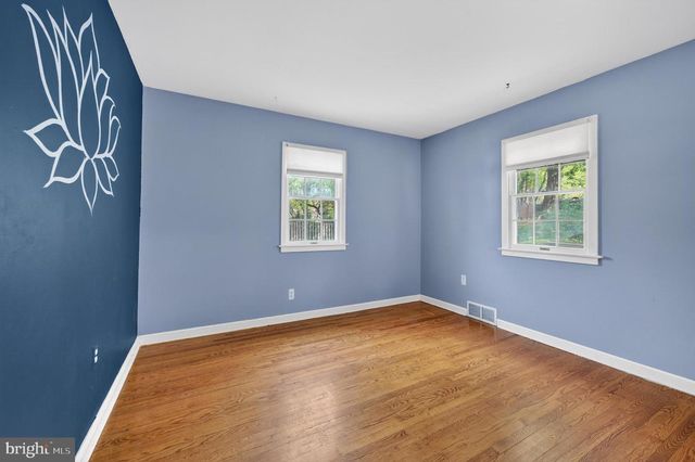 142 EVERGREEN ST, Mount Holly, NJ 08060