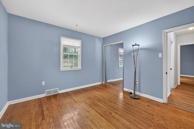 142 EVERGREEN ST, Mount Holly, NJ 08060