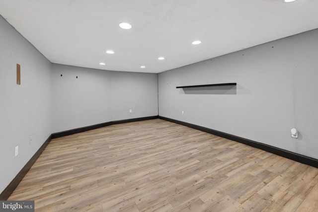 142 EVERGREEN ST, Mount Holly, NJ 08060